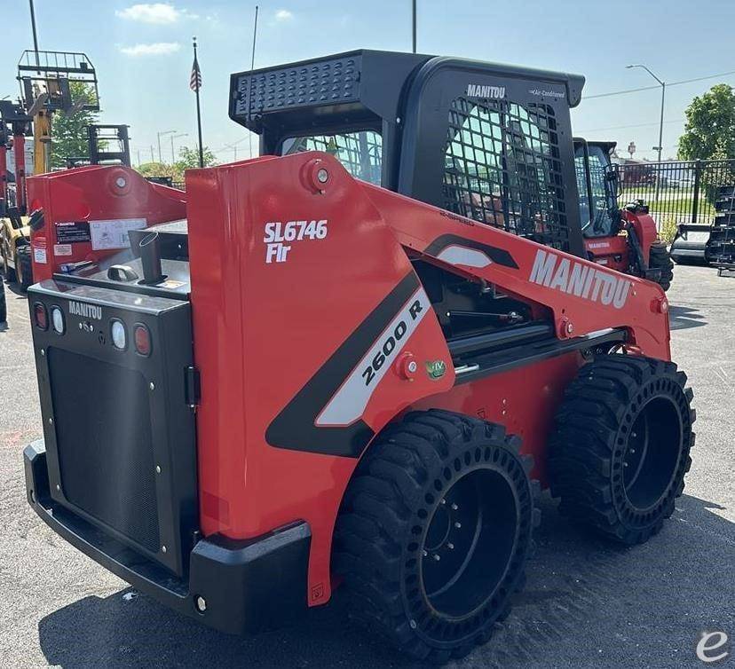 2023 Manitou 2600R
