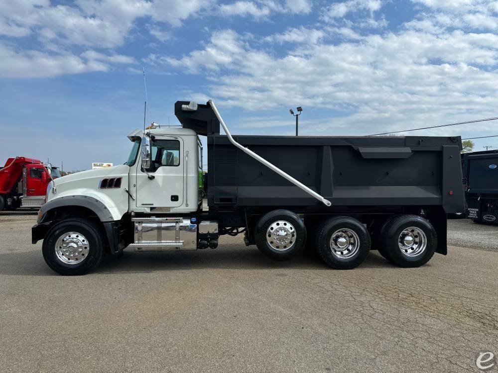 2020 Mack GRANITE 84FR