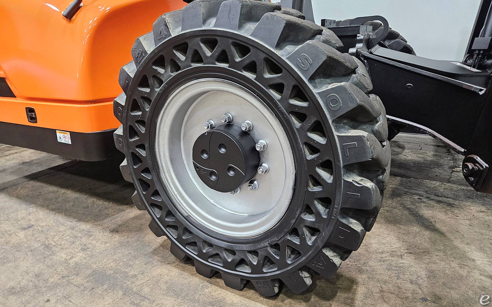 2014 JLG G12-55A