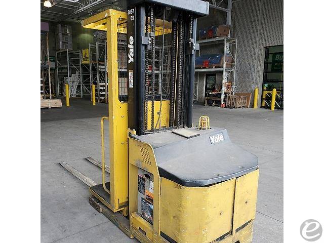 2015 Yale OS030EF Electric Order Picker - 123Forklift