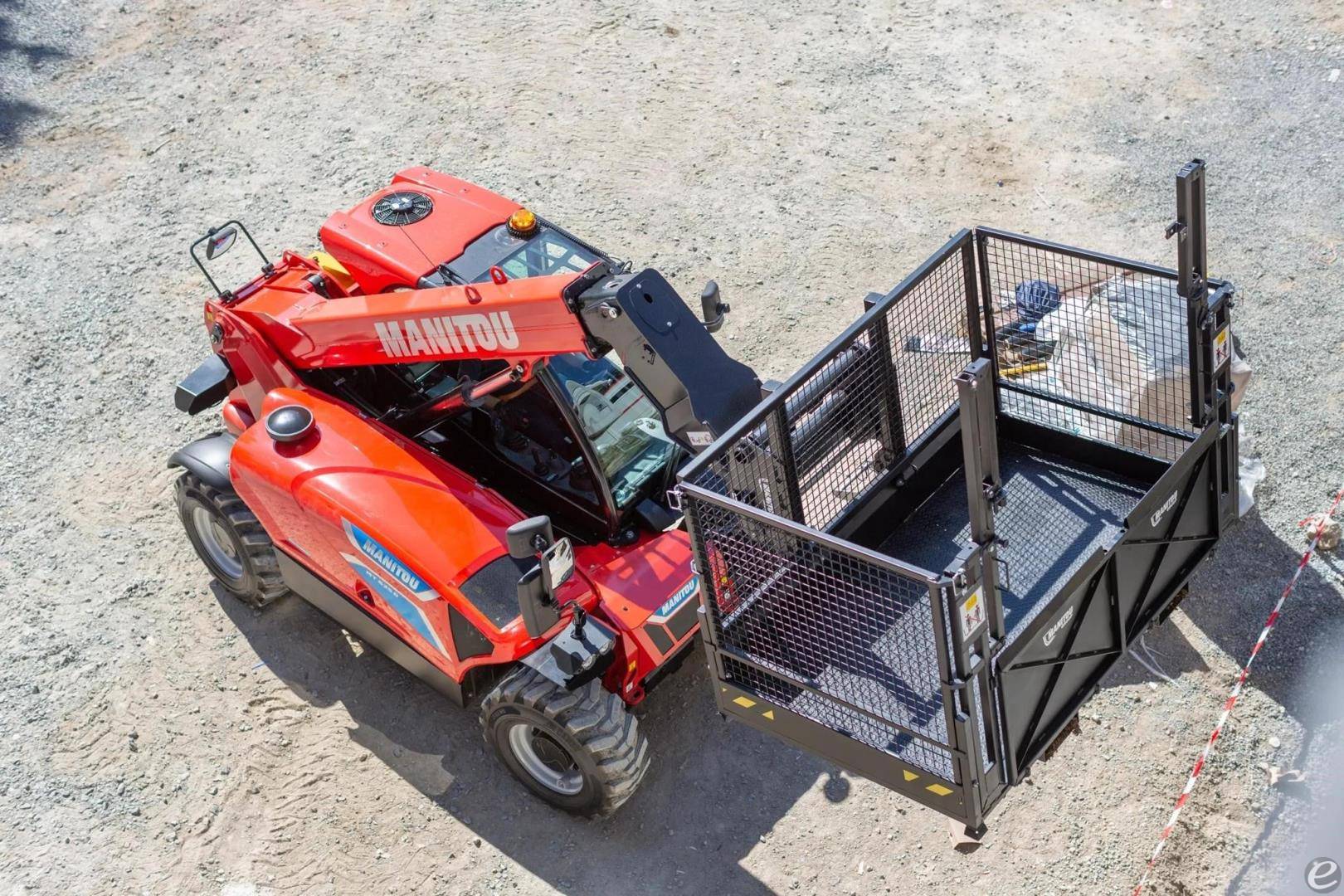 2026 Manitou MATERIAL BASKET