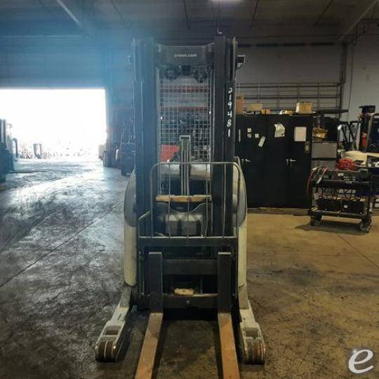 2019 Crown RR5725-45