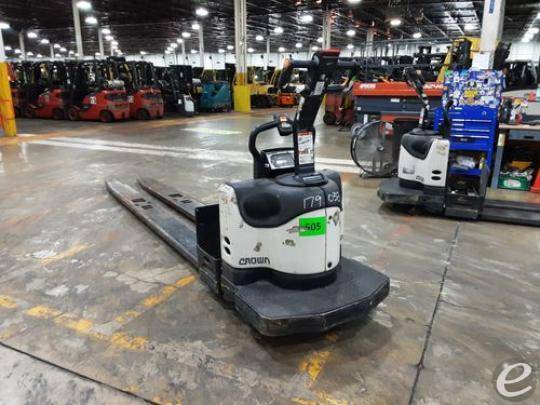 2015 Crown PE4500-80 Electric Forklift - 123Forklift