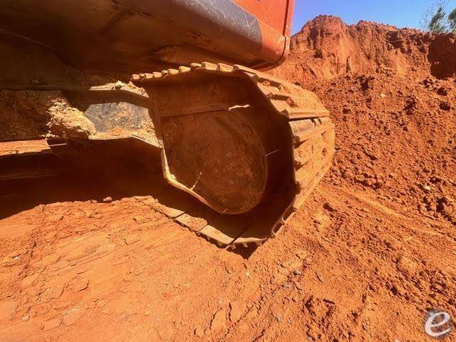 2015 Hitachi ZX160 LC-5