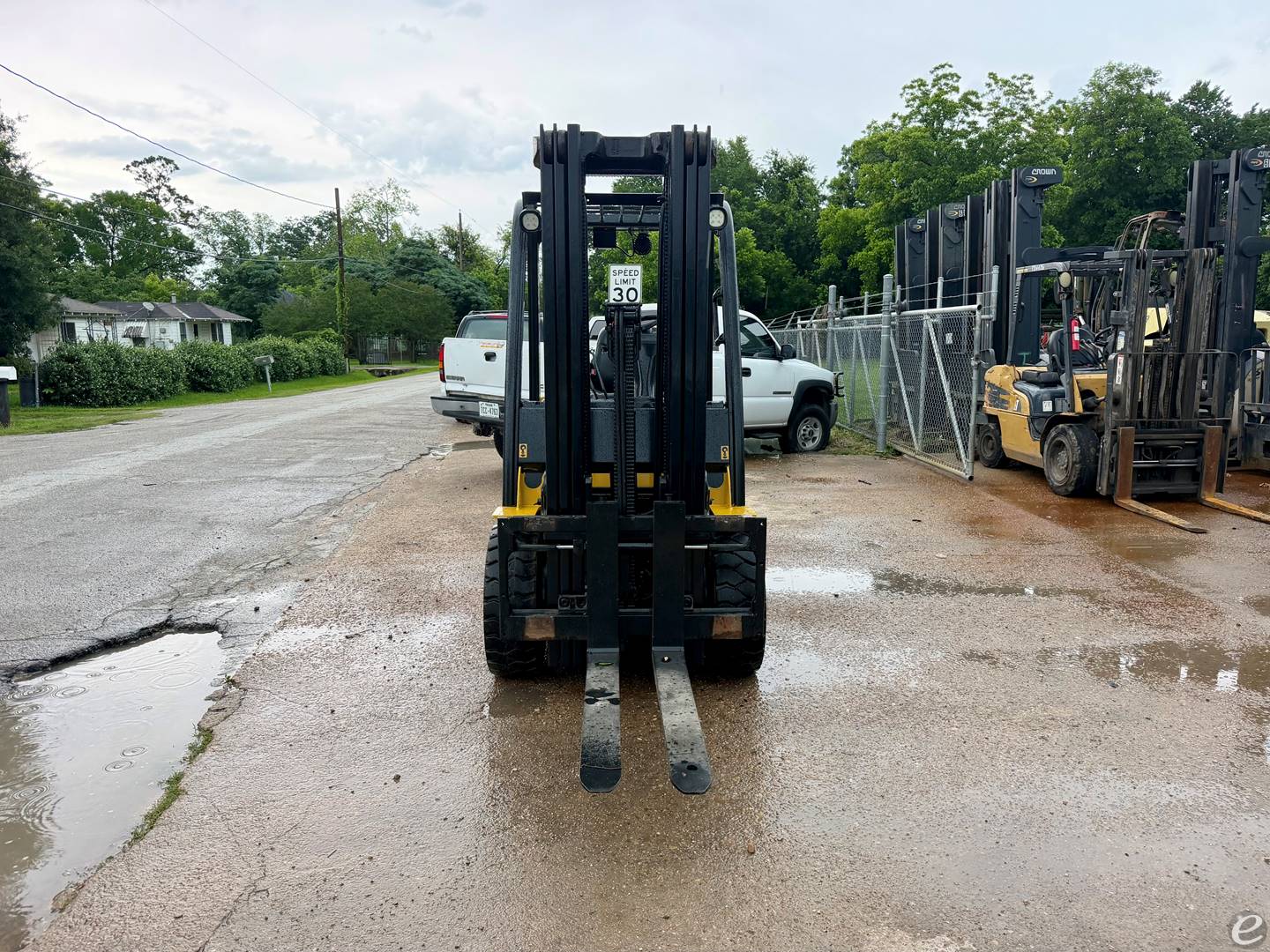 2016 Yale GDP060VX