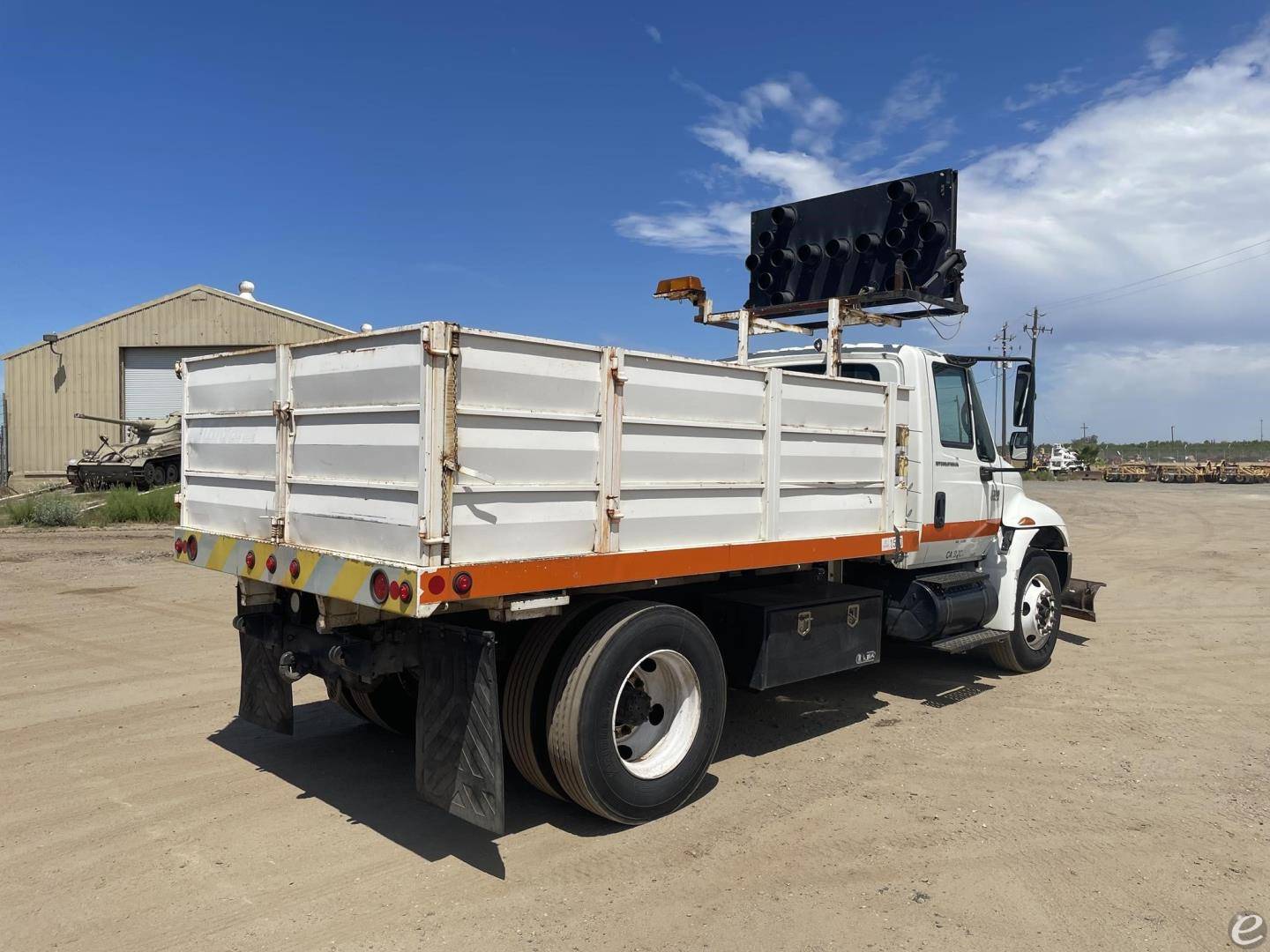 2006 International DURASTAR 4300