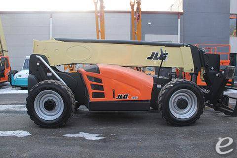 2018 JLG 1055