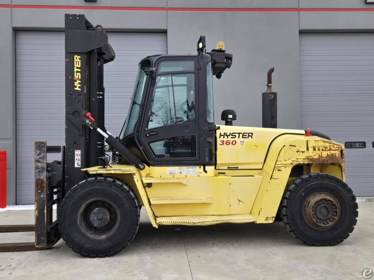 2015 Hyster H360HD2 Diesel Forklift...