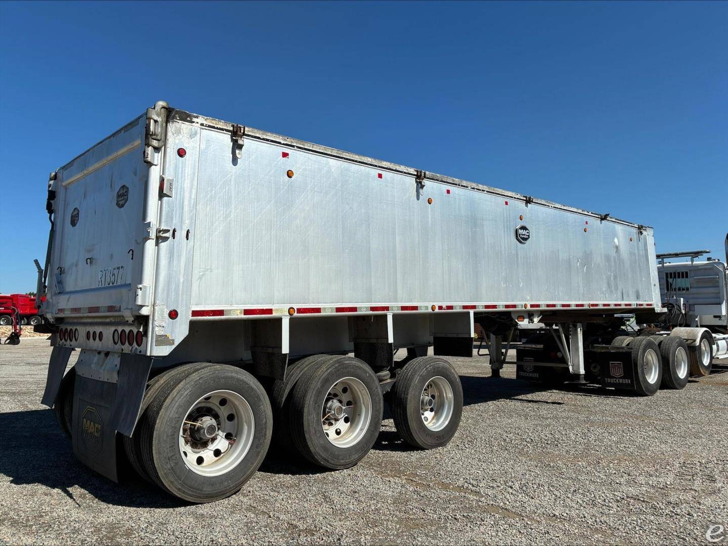 2019 Mac Trailer Mfg 35 FT