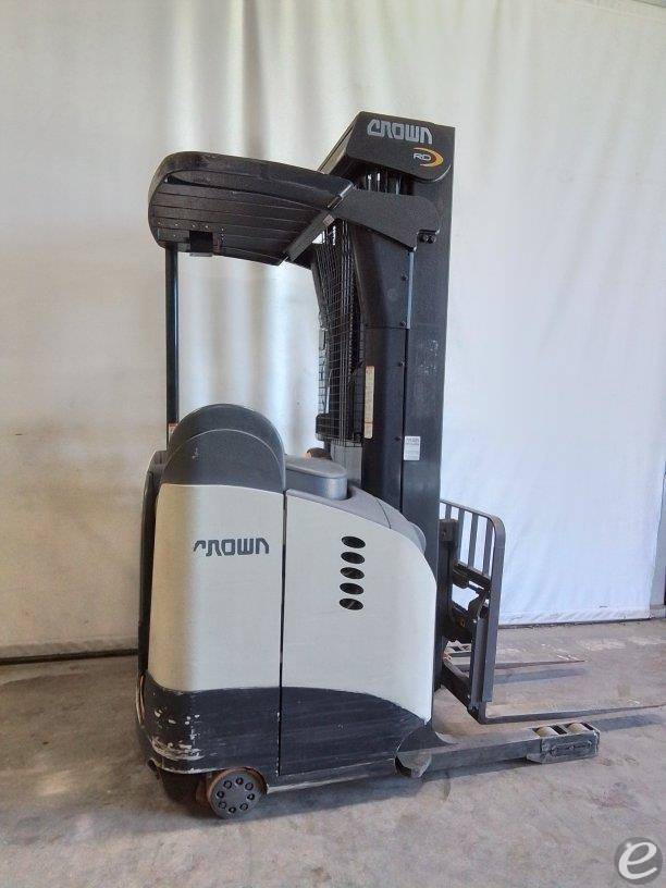 2014 Crown RD5725-30