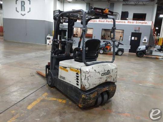2016 Crown SC5245-40 Electric Forklift - 123Forklift