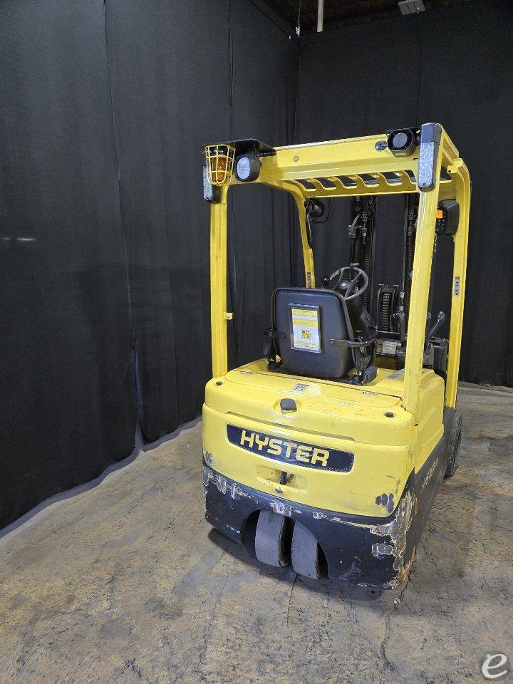 2014 Hyster J40XNT