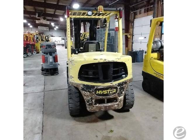 2016 Hyster H80FT LP Gas Forklift - 123Forklift