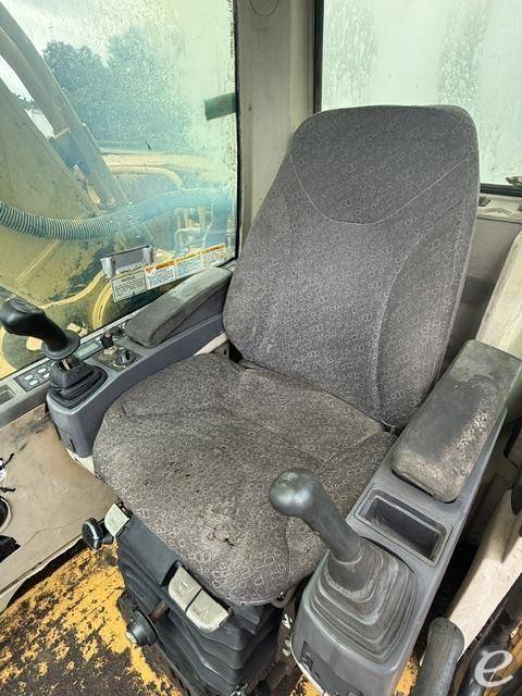 2004 Cat 325CL