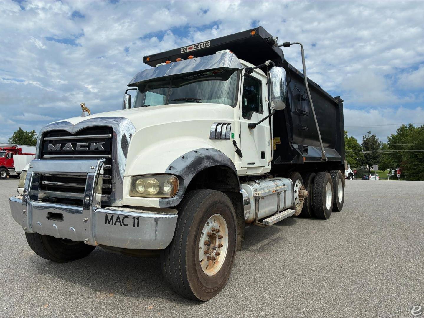 2020 Mack GRANITE 64FR