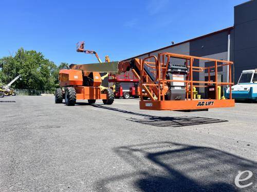 2017 JLG 660SJ