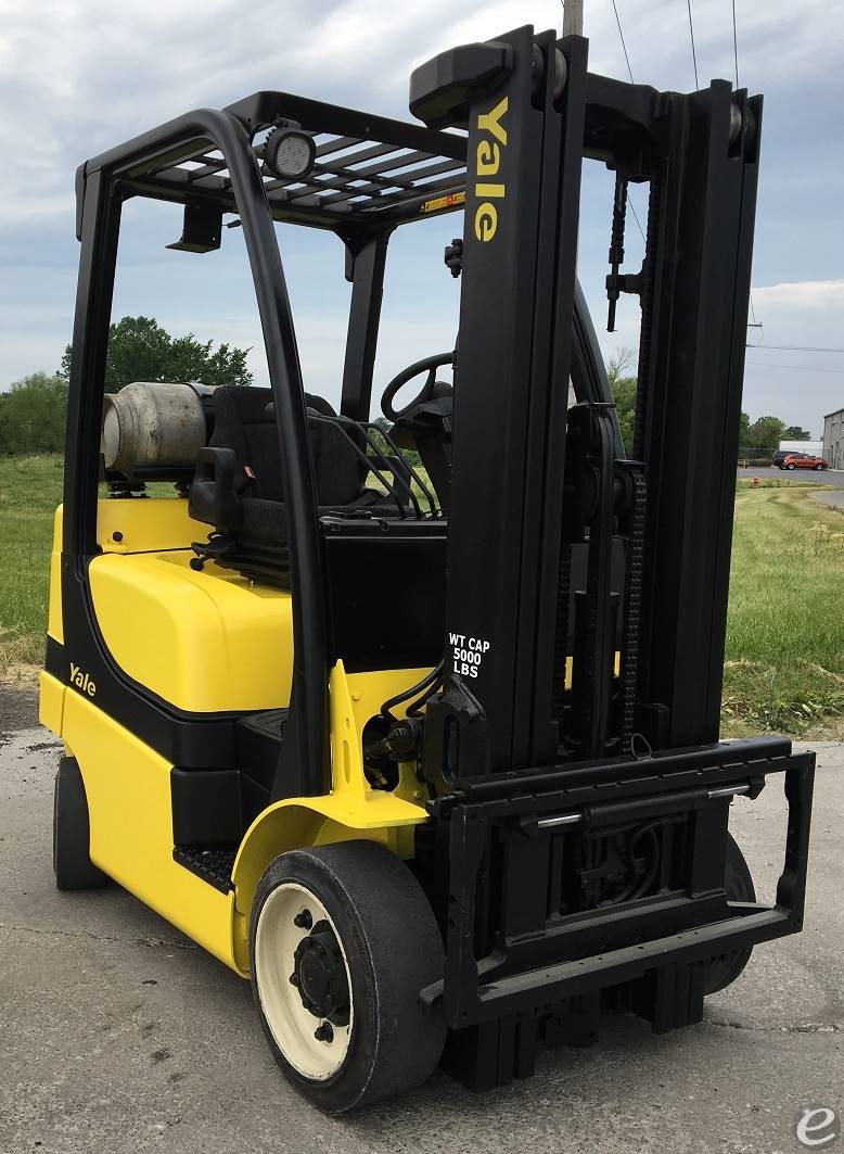 2013 Yale GLC050VXNVRE083
