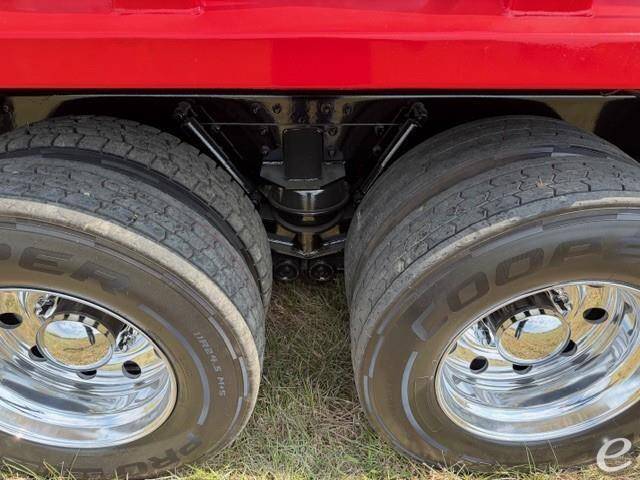 2019 Kenworth T880