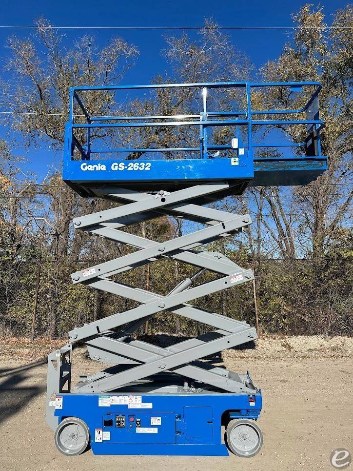 2015 Genie GS2632 Electric Scissor Lift - 123Forklift