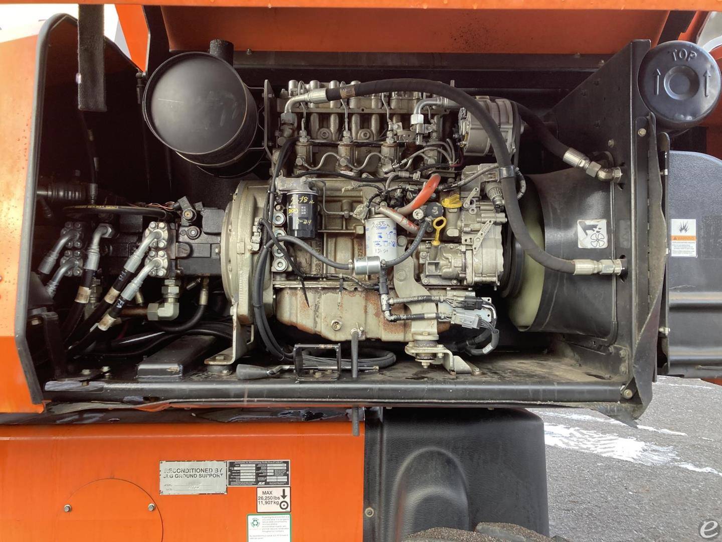 2013 JLG 1350SJP