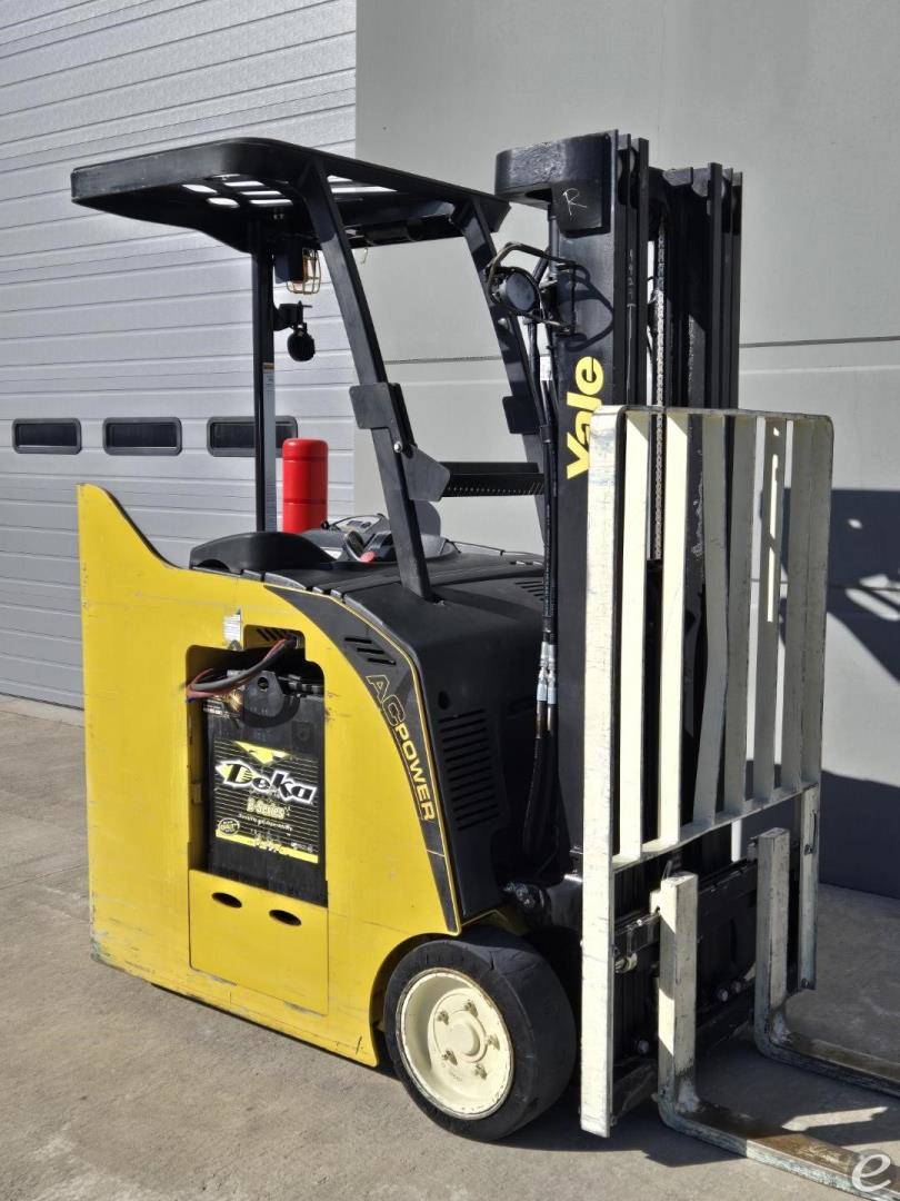 2019 Yale ESC030AD