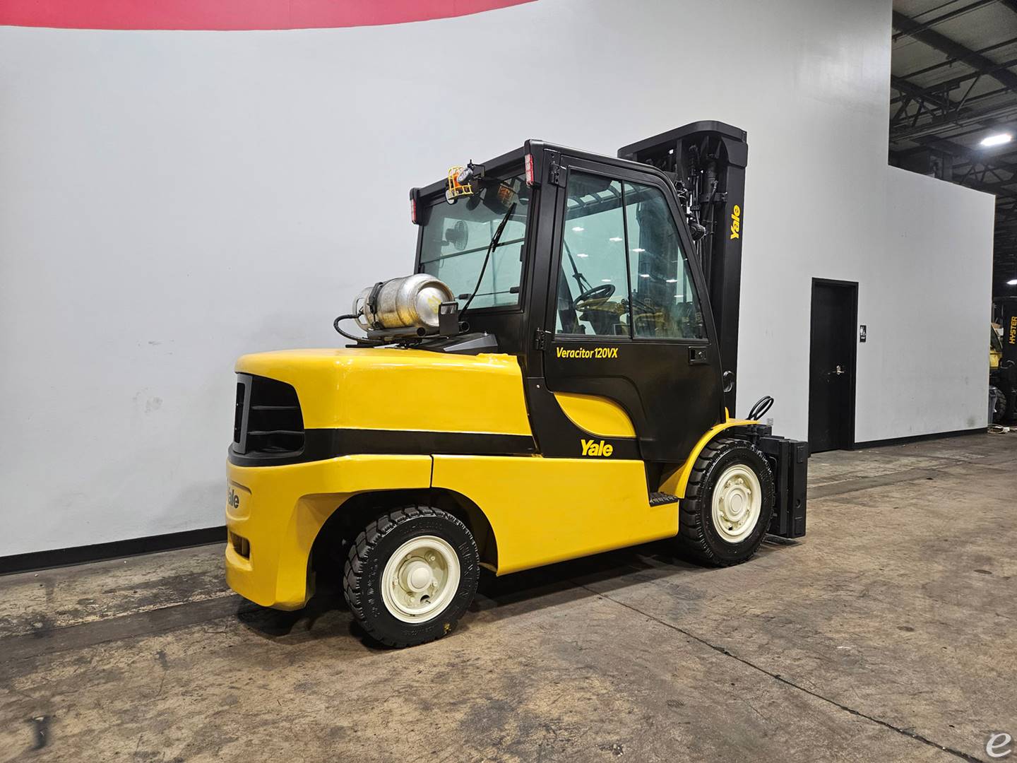 2021 Yale GLP120VX