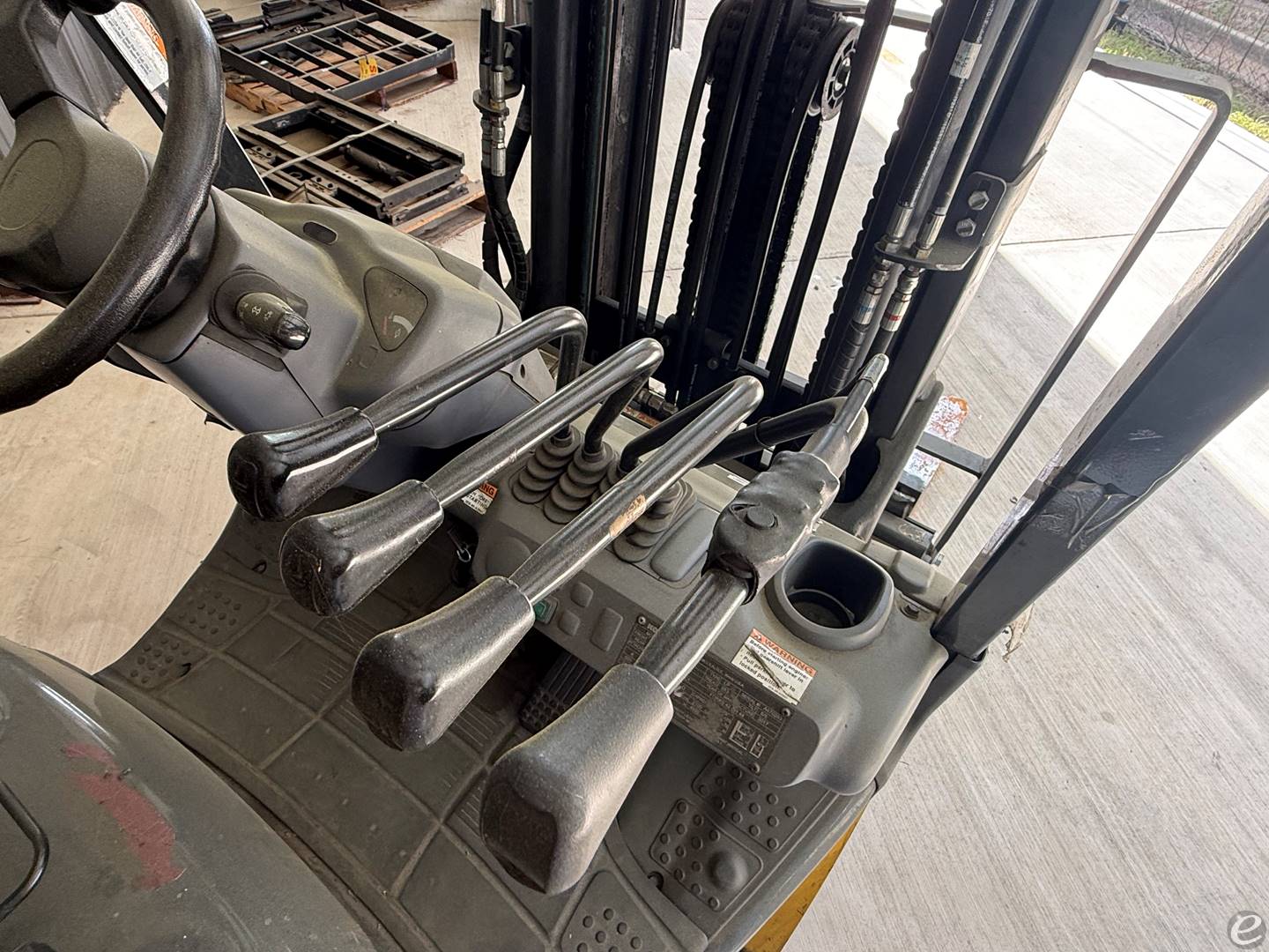 2017 Komatsu FG25ST-16