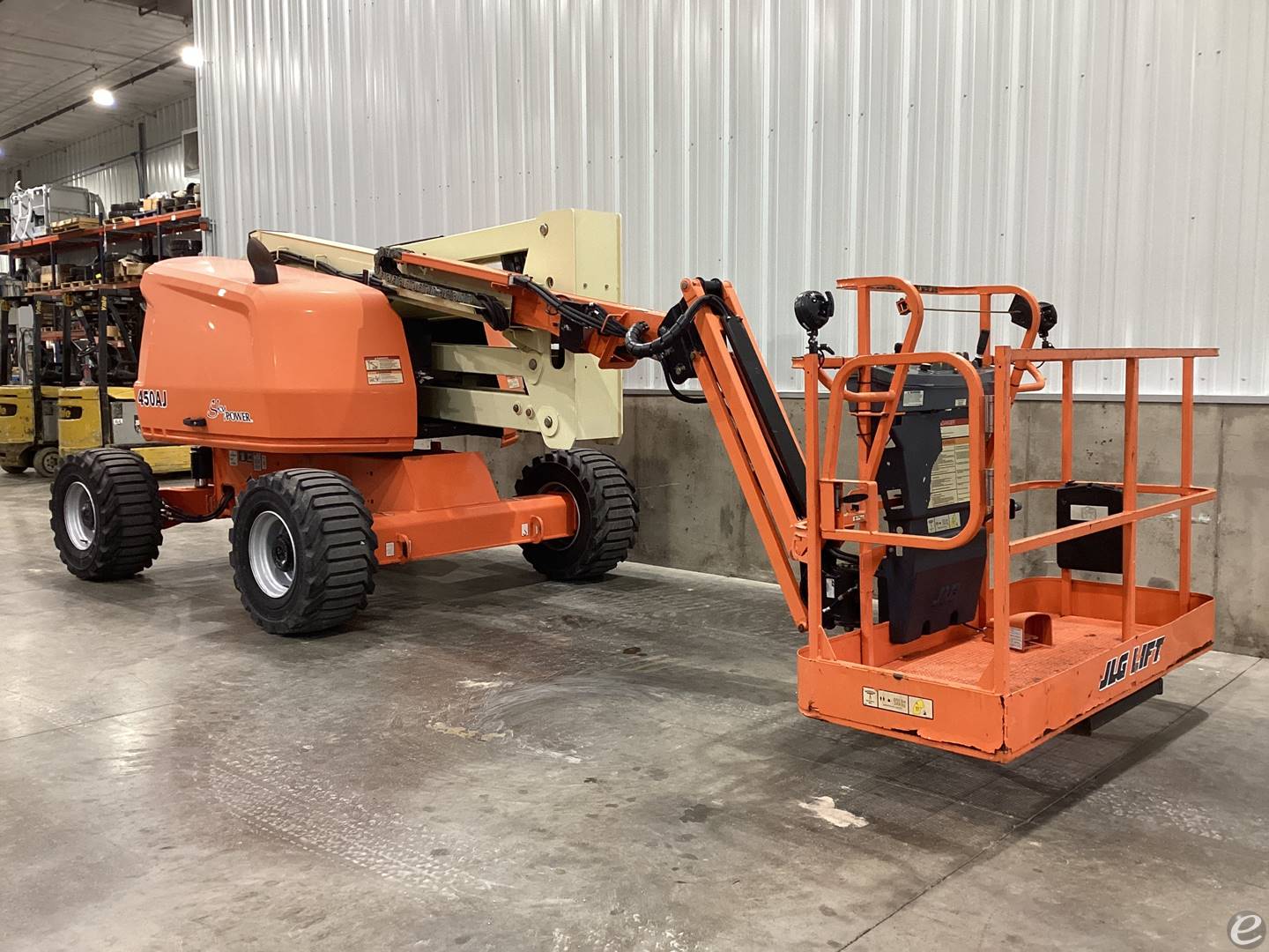 2020 JLG 450AJ		
