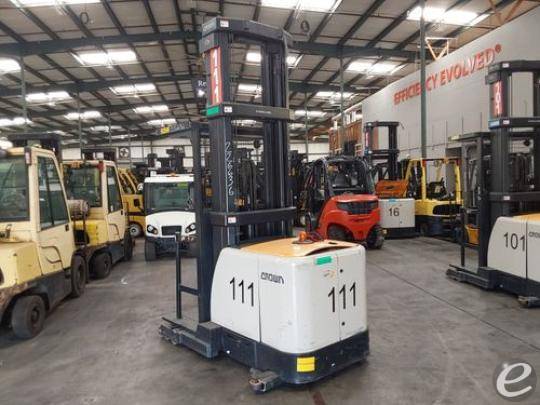 2019 Crown SP4050-30