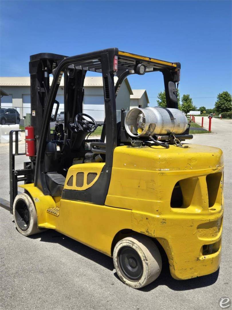 2010 Yale GLC100VX LP Gas Forklift - 123Forklift