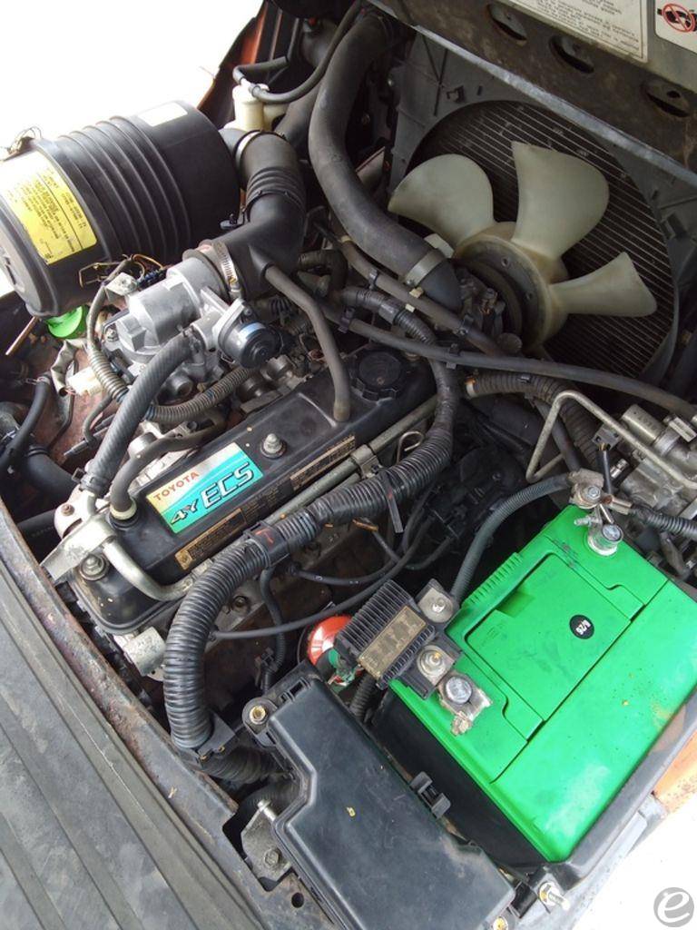 2006 Toyota 8FGCU25