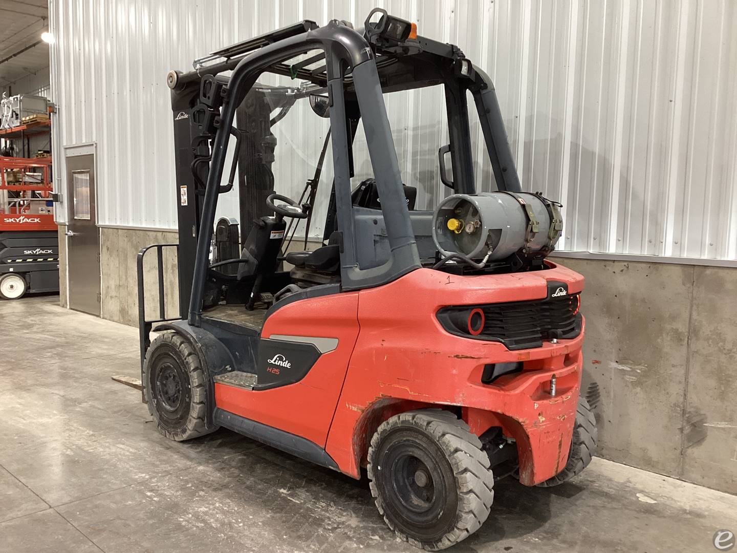 2021 Linde H25T