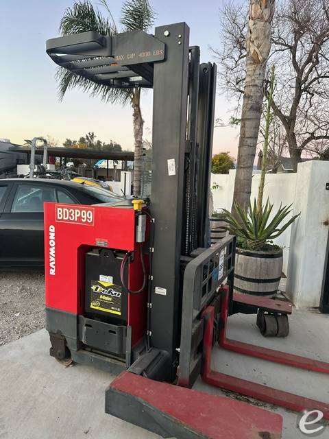 2010 Raymond EF-4D-R45TT Electric Forklift - 123Forklift