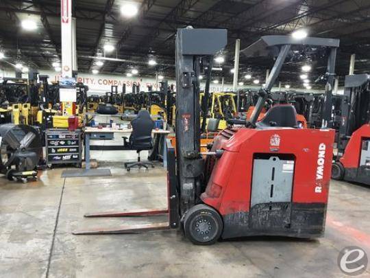 2020 Raymond 425-C40QM