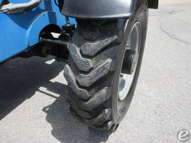 2016 Genie GTH844