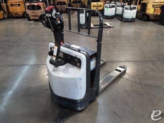 2018 Unicarriers WLXT2W7S22V Electric Forklift - 123Forklift