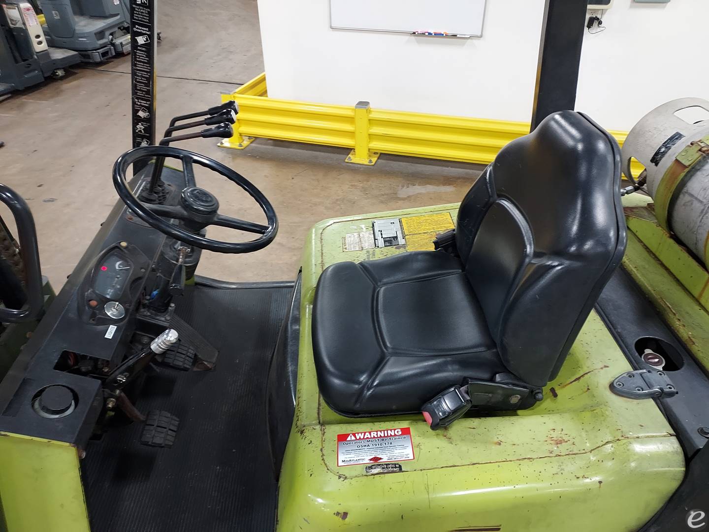 1998 Clark CMP25 LP Gas Forklift - 123Forklift