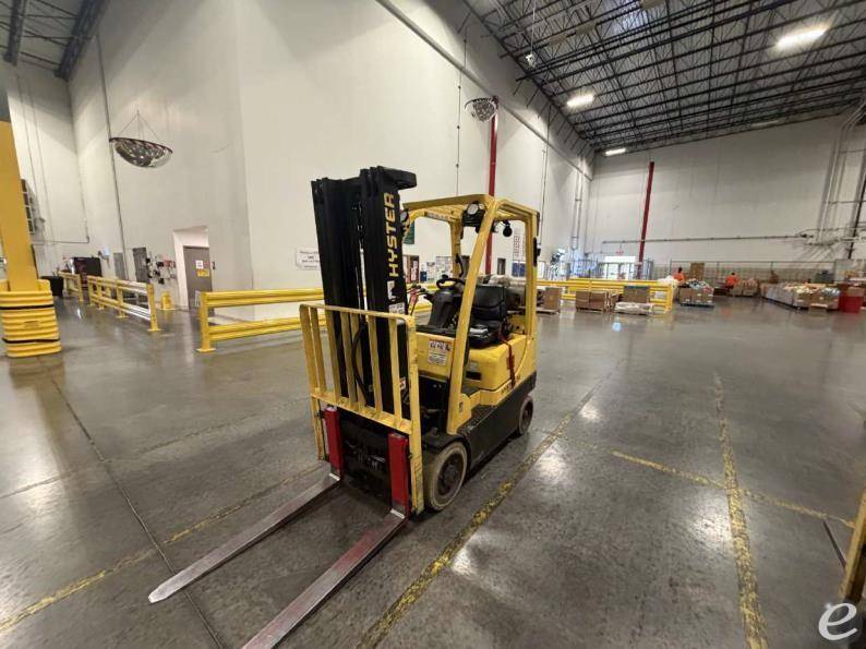 2023 Hyster S30FT