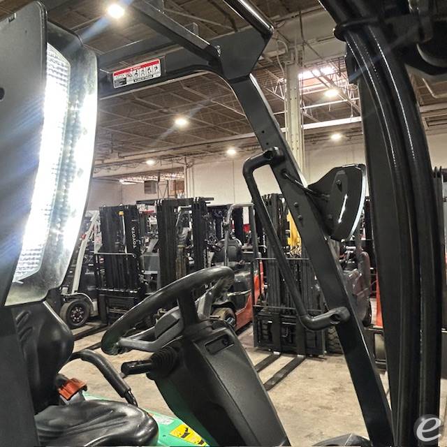 2020 Mitsubishi FBC25N