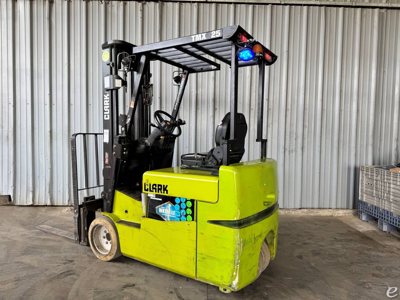 2016 Clark TMX25