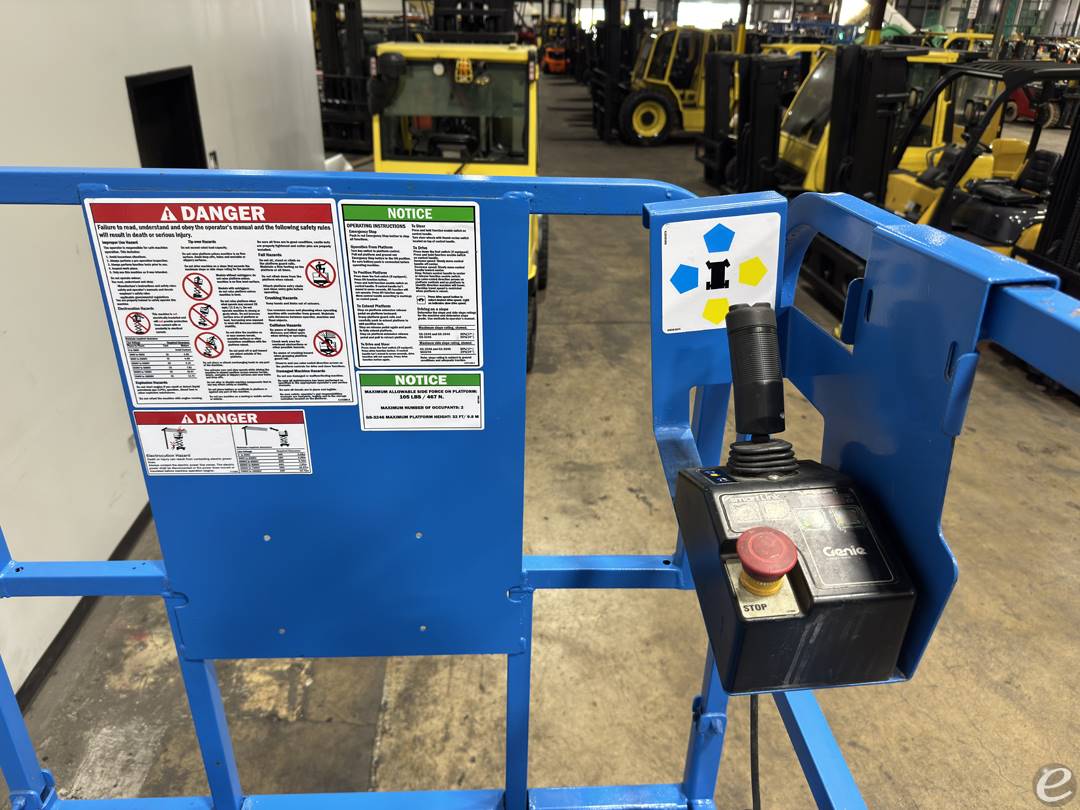 2015 Genie GS3246