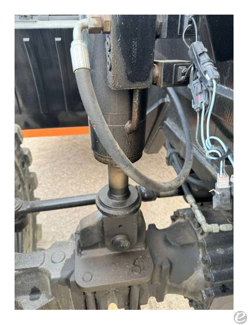 2014 JLG G10-55A