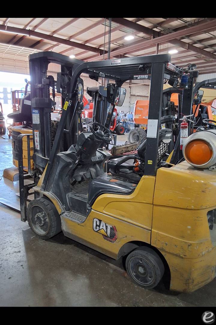 2020 Cat 2C6000