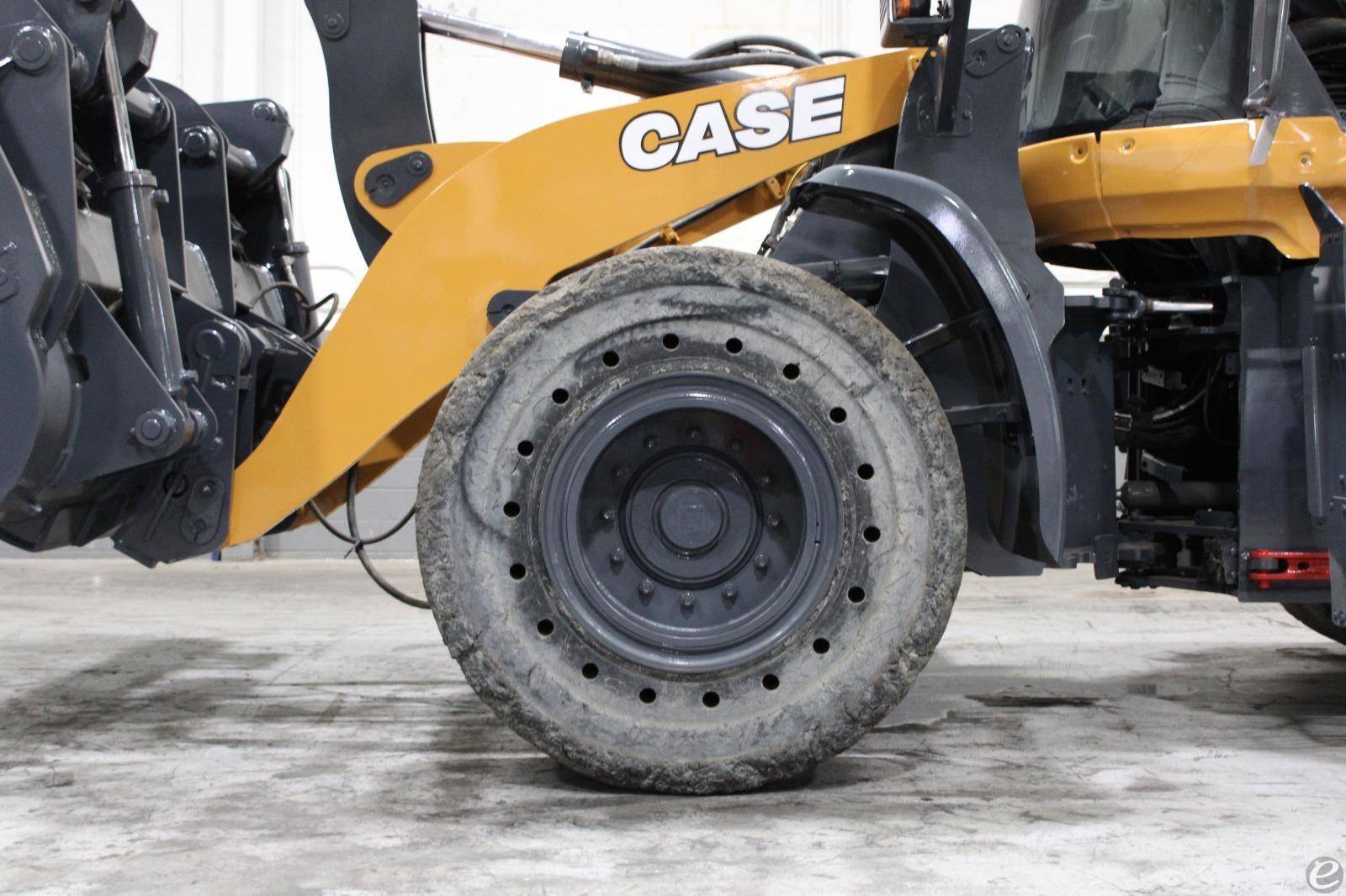 2022 Case 621G