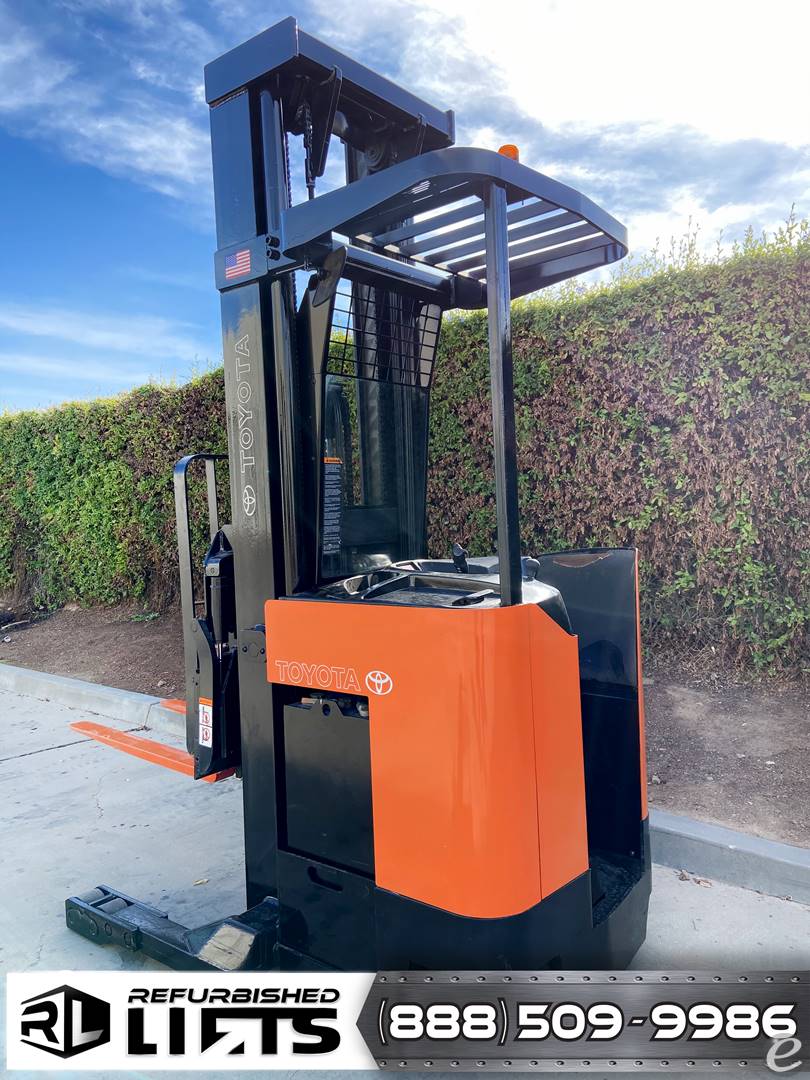 2015 Toyota 8BRU23 Electric Reach Truck - 123Forklift