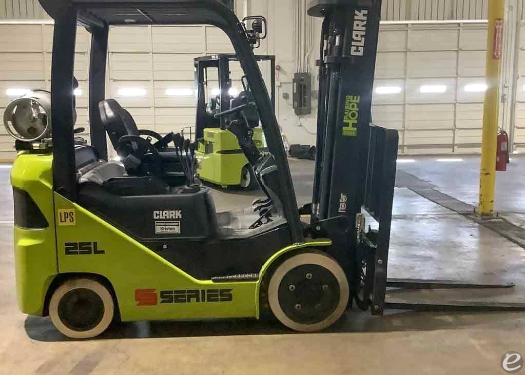 2024 Clark S25CL LP Gas Forklift