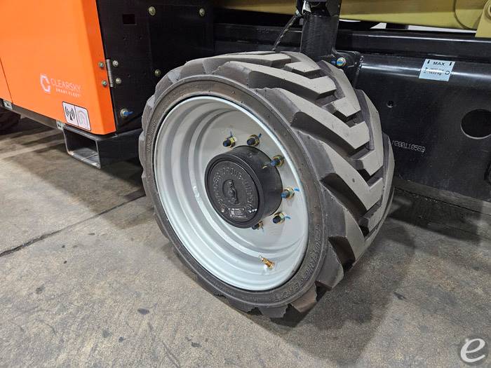 2025 JLG RT2669