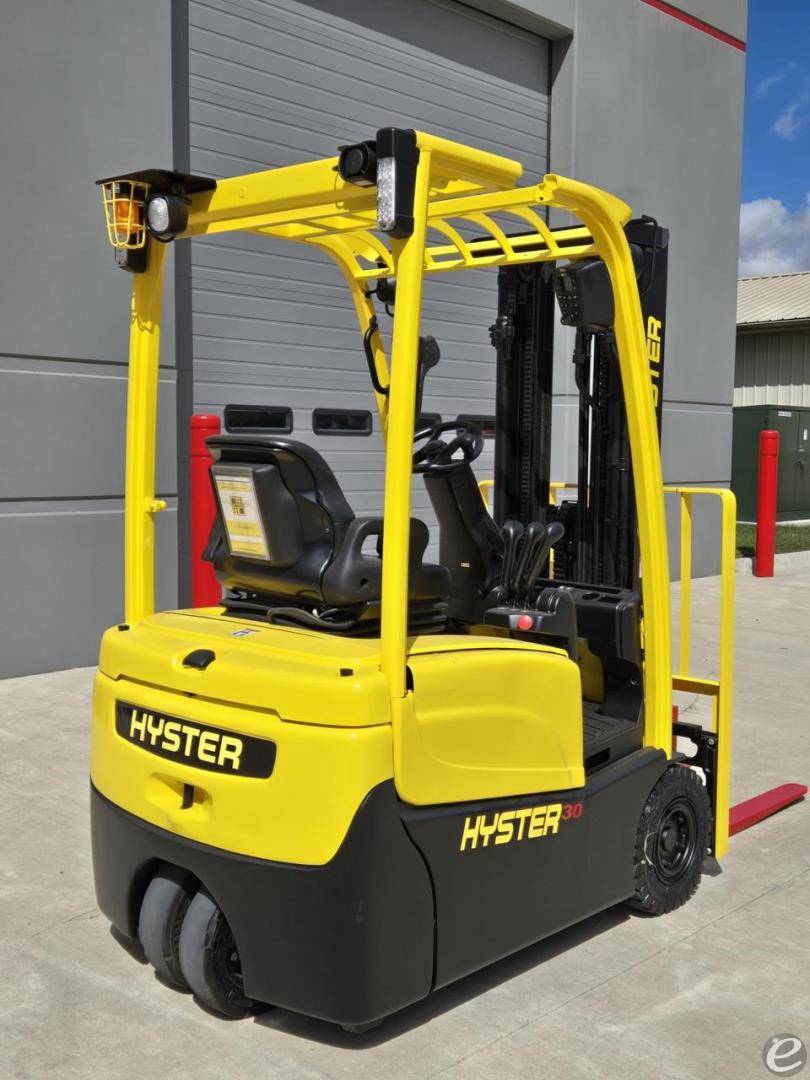 2016 Hyster J30XNT Electric Forklift - 123Forklift