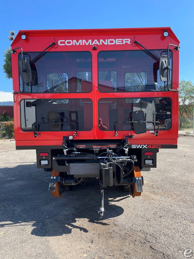 2025 Shuttlewagon SWX420