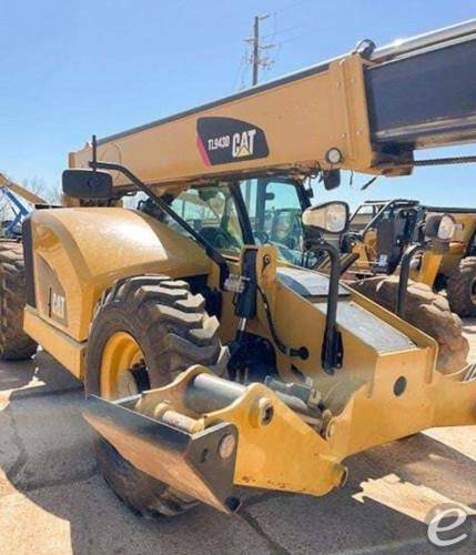 2019 Cat TL943D